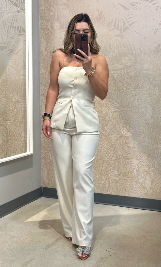 Set Carlotta